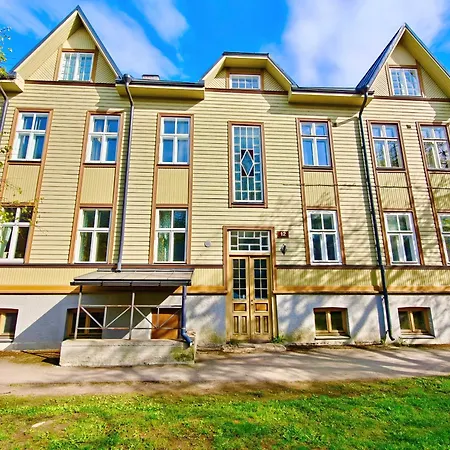 Apartment Cozy Private In Lovely Kadriorg *