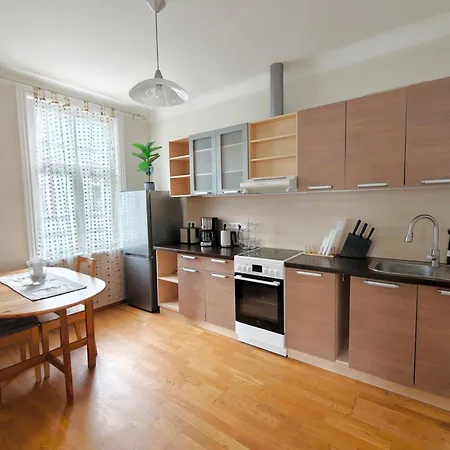 Cozy Private In Lovely Kadriorg Lejlighed Tallinn