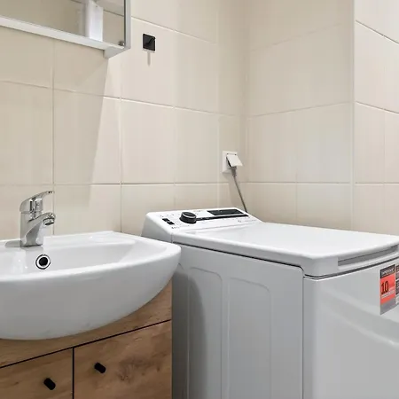 Cozy Private In Lovely Kadriorg Апартаменты